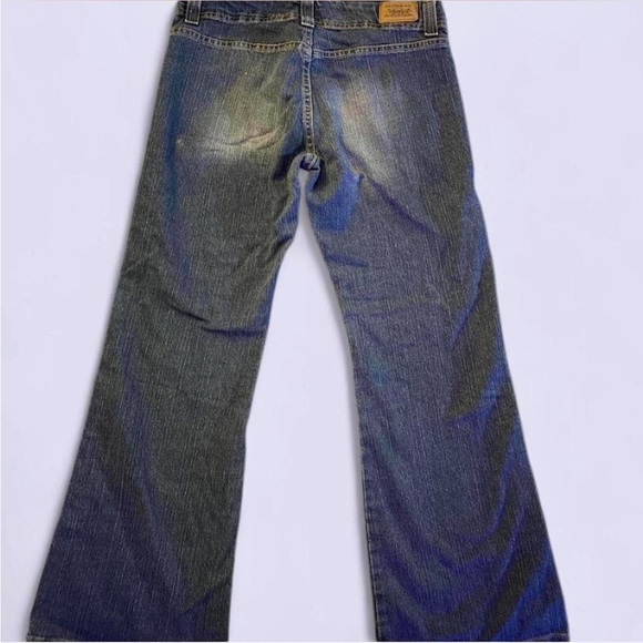 ๐ Leviโs Flared Jeans โ Womenโs ๐ - Picture 6 of 8